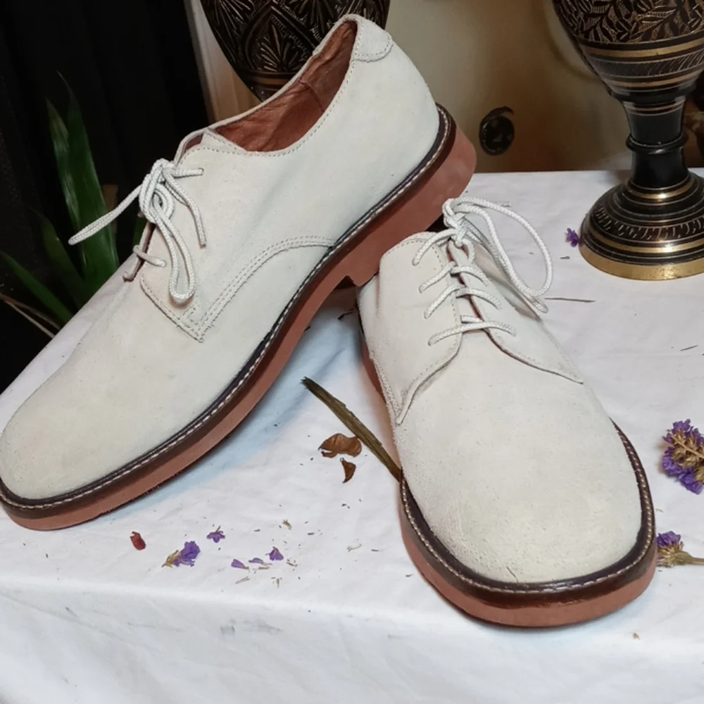 Cool Joseph A. Bank men's suede/nubuk shoes